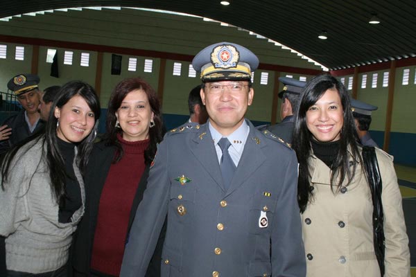 ao lado de Nomura