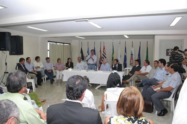diretor Executivo da Agência Metropolitana da Baixada Santista